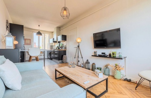 Tourcoing Apartment | Tourcoing - Superb 2 person flat with character