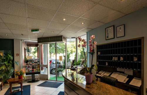 Neuchatel Hotel | Touring au Lac