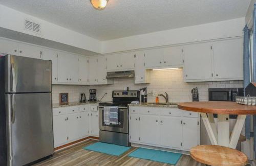 Grand Bay House | Townhomes Near the Bay - #6