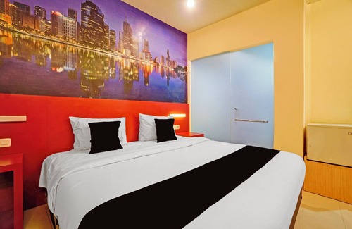 Malang Hotel | Townhouse Oak Malang near ITN Malang