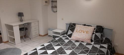 Saint-Gauderique Apartment | Très belle Appartement F1 bis