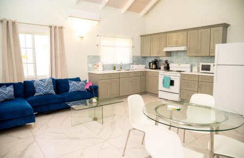 Dickenson Bay Apartment | Trade Winds Cottage #1