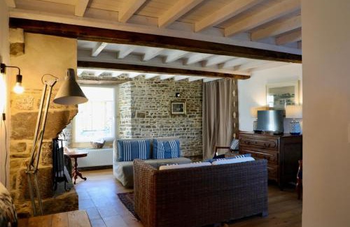 St-Georges-de-la-Riviere House | Traditional Normandy farmhouse only 3 km from the beach