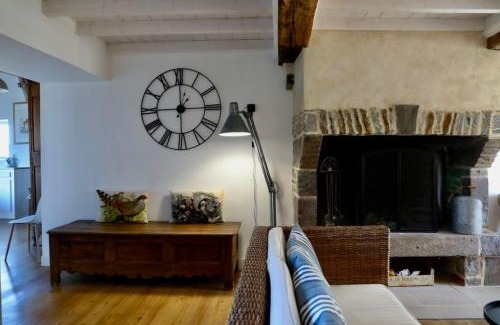 St-Georges-de-la-Riviere House | Traditional Normandy farmhouse only 3 km from the beach