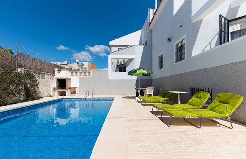 San Juan de Alicante Villa | Traditional spanish property, 5 min by car from the beach and near the shops