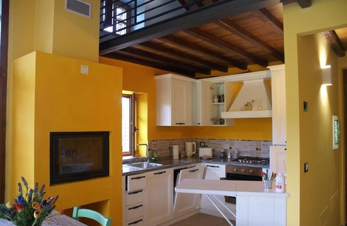 Mologno House | Tramonto Barga Toscana recently renovated