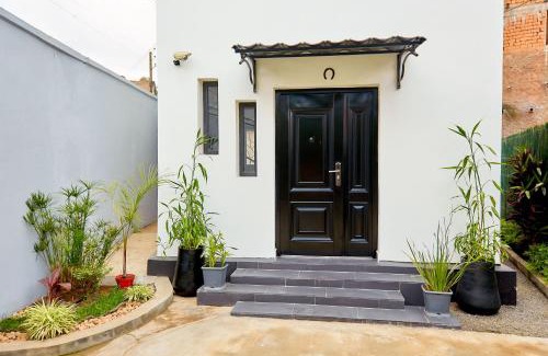 Antananarivo Avaradrano Apartment | Tranokely