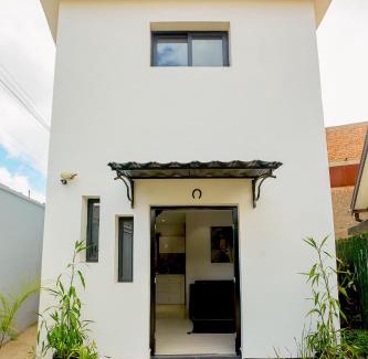 Antananarivo Avaradrano Apartment | Tranokely