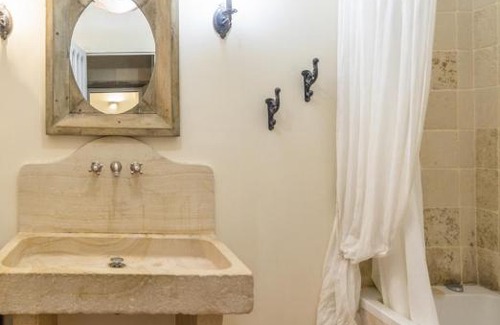 Flaujagues Villa | Tranquil 4 BR Countryside Private Pool Villa