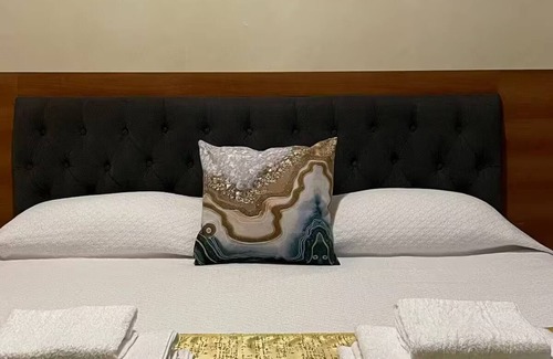 Nyeri House | Tranquil Inn