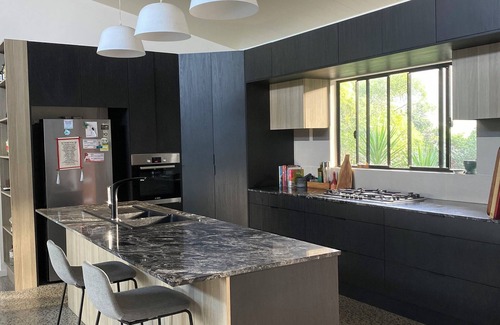 Smithfield House | Tranquil Ocean Views in a Quiet Rainforest Setting - Smithfield Heights