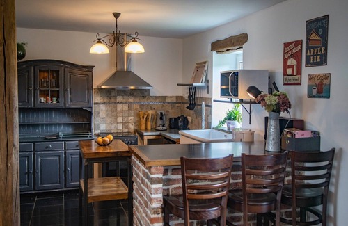 Doische Cottage | Tranquil Stay in Ardennes