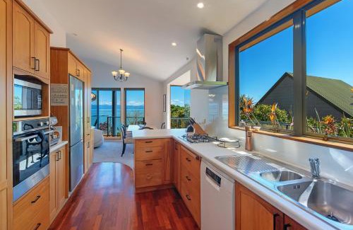 Atawhai House | Tranquil Tides - You'll love it!