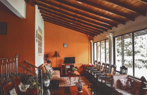Primrose House | Travel Neth Mountain Bungalow Kandy
