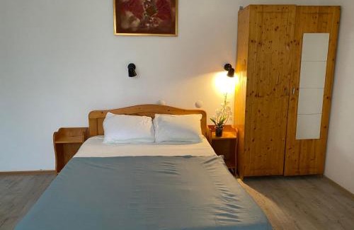 Sector 6 House | Travellers Rest