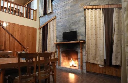 Khattalwada Hotel | Tree hill cottages