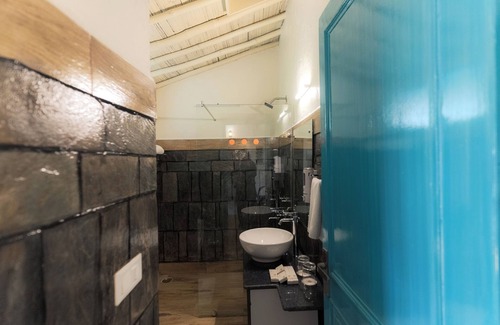 Sidhpur Resort | Tree of Life Birdsong Chalets