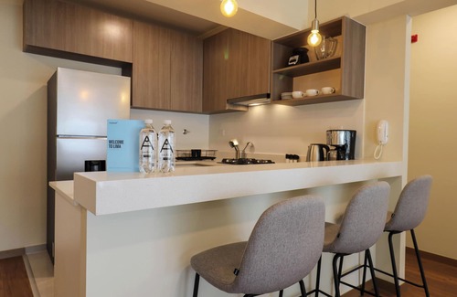 Miraflores Apartment | Treehouse by Wynwood House