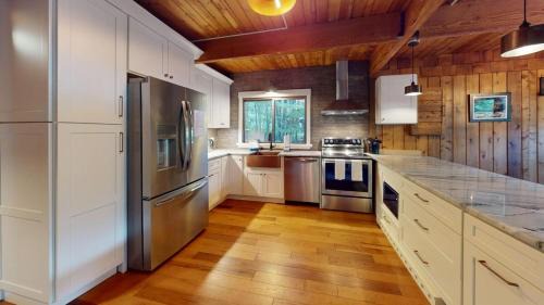 Ludlow House | Treehouse Home Brought to you by GetAway Vacations