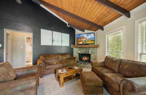 Beech Mountain House | Treehouse on Beech