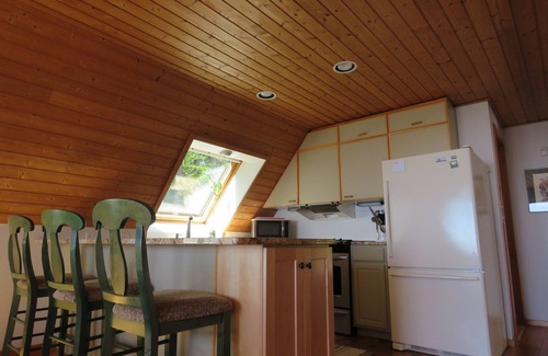 Friendship Ski Chalet | Treehouse with stunning ocean Views from expansive deck + Frontage on Forest l