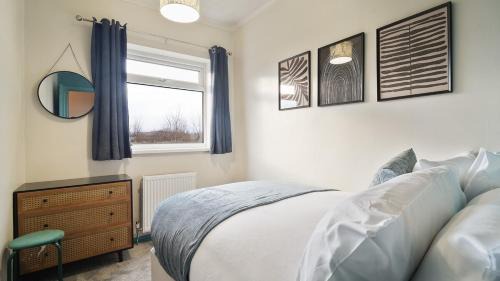 Orgreave Apartment | Treeton - Brand New 3 Bed House, FREE Parking & Great for Groups - Hosted by Stay Host Save