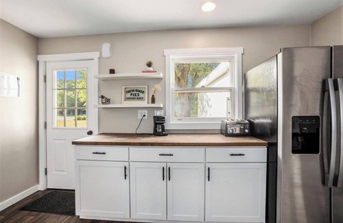 Greenville House | Tremendous 4-bedroom lake house in Greenville