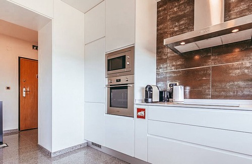 Marvila Apartment | Trendy Apartment River View By Gthouse