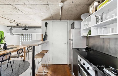 Richmond North House | Trendy NYC Style Warehouse