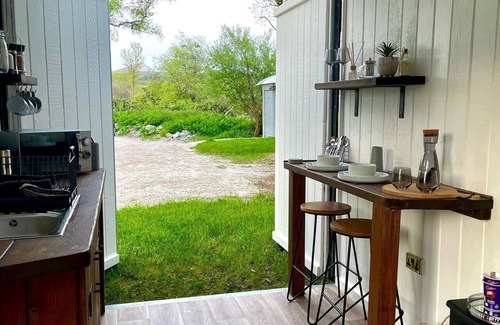 St Austell Apartment | Trethowels Grey Hidden hut