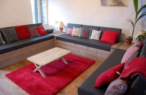 Menil-Vin House | Tricolore Normandie