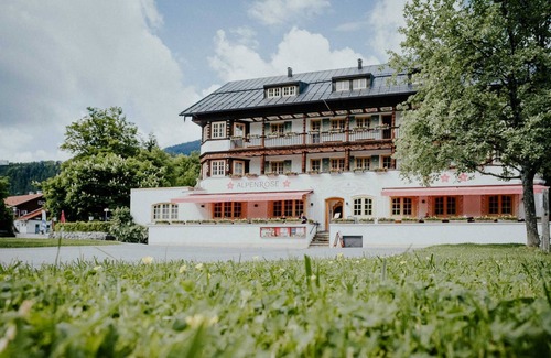 Bayrischzell Hotel | Triple / shared room (28m²) - Hotel & Restaurant Alpenrose Bayrischzell