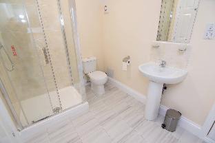 Preston Hotel | Trivelles Park Hotel