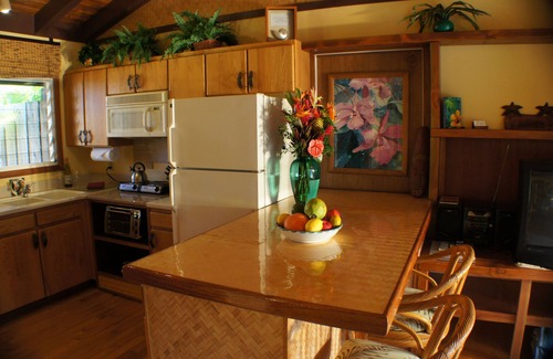 Poipu Cottage | Tropical Cottage in Poipu Beach!