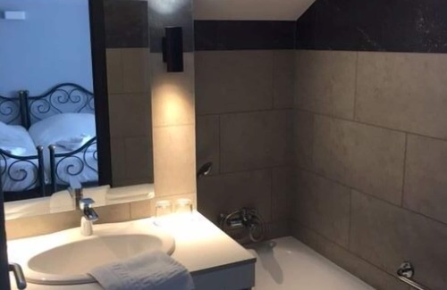 Bohon Hotel | Tropical Hotel