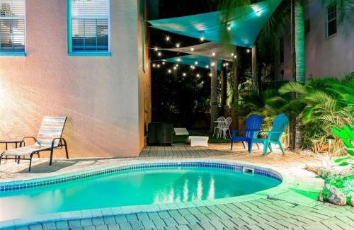 Holmes Beach House | Tropical luxury pool home by the beach with roof top lounge centrally located on Anna Maria Island