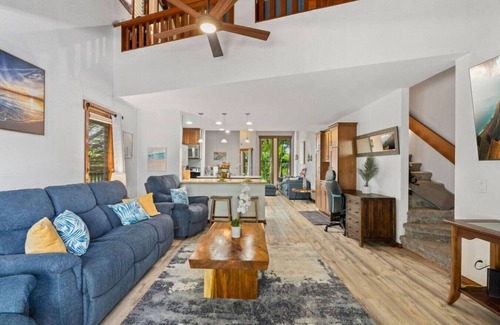 Poipu Condo | Tropical Treehouse Near the Beach
