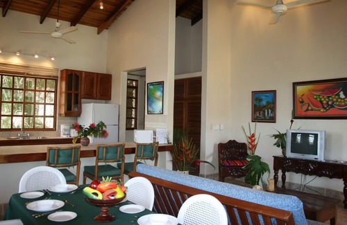 Playa Flamingo Villa | Tropical Villa with Pool and Spectacular Views! Villas Casa Loma - Suite 401