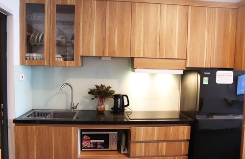 Ba Dinh Apartment | Truc Bach Lake View Studio - Center of HaNoi City