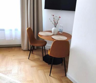 Kazimierz Apartment | TRUE COLORS Apartments - Old Town - Wawel Hill - Vistula River - by Homelike Krakow