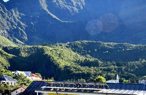 Cilaos Hotel | Tsilaosa Hôtel