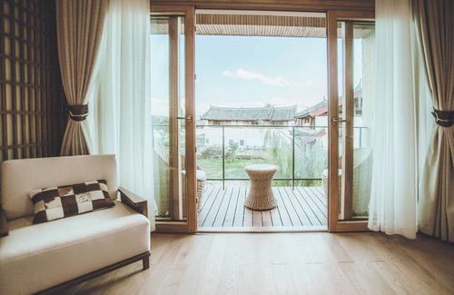 Yulong Hotel | tsingpu retreat
