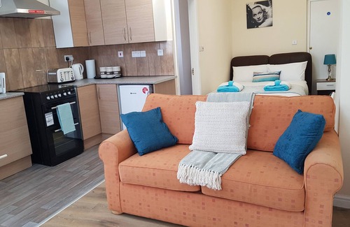 Holbeck House | TUii Appart , Cleveleys road Holbeck