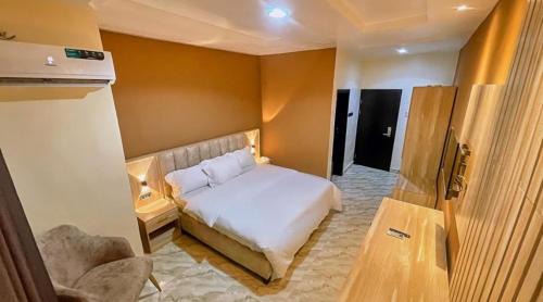 Lagos Hotel | Tulip La Airport Hotel