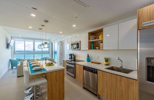 Noord Condo | Turn the key. Enter. Smile. Repeat every day.