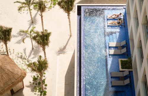 Punta Cancun Resort | Turquoize at Hyatt Ziva Cancun - Adults Only - All Inclusive