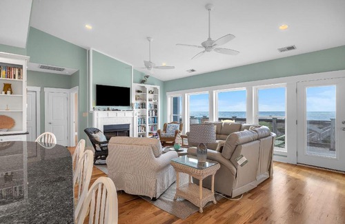 Caswell Beach House | Turtle Watch Too by Oak Island Accommodations