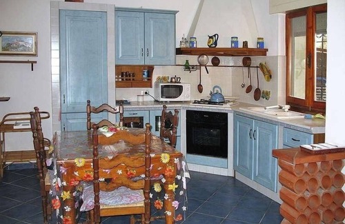 Castiglioncello Apartment | Tuscan symphony nature and art