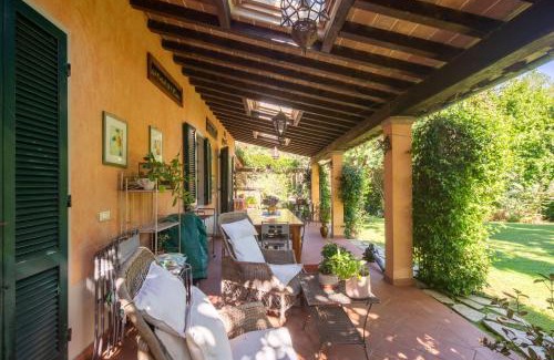 Camaiore Villa | Tuscan Villa with Private Pool & Garden