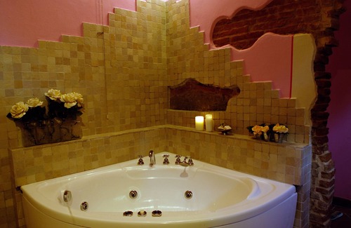Cortona Other | Tuscany Relax and Bubbles